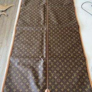 Louis Vuitton Hanging Garment Bag with felt bag cover